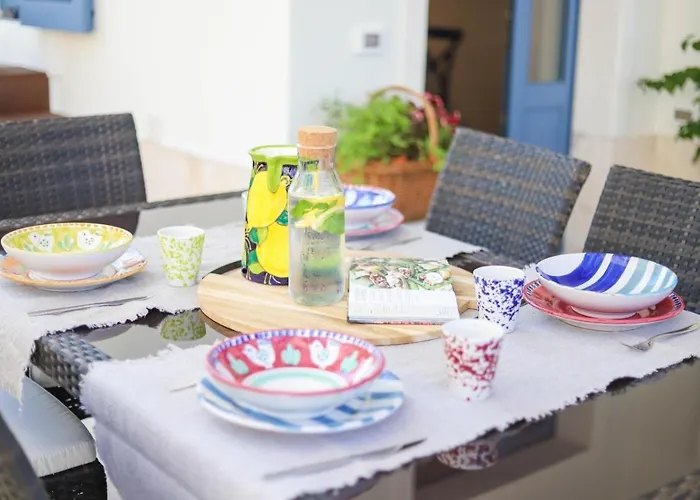 Donna Lucia - Dimore & Pool 모노폴리