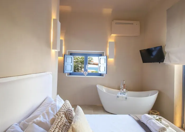 Donna Lucia - Dimore & Pool Villa *